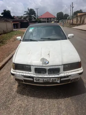 BMW 318i 1995 White