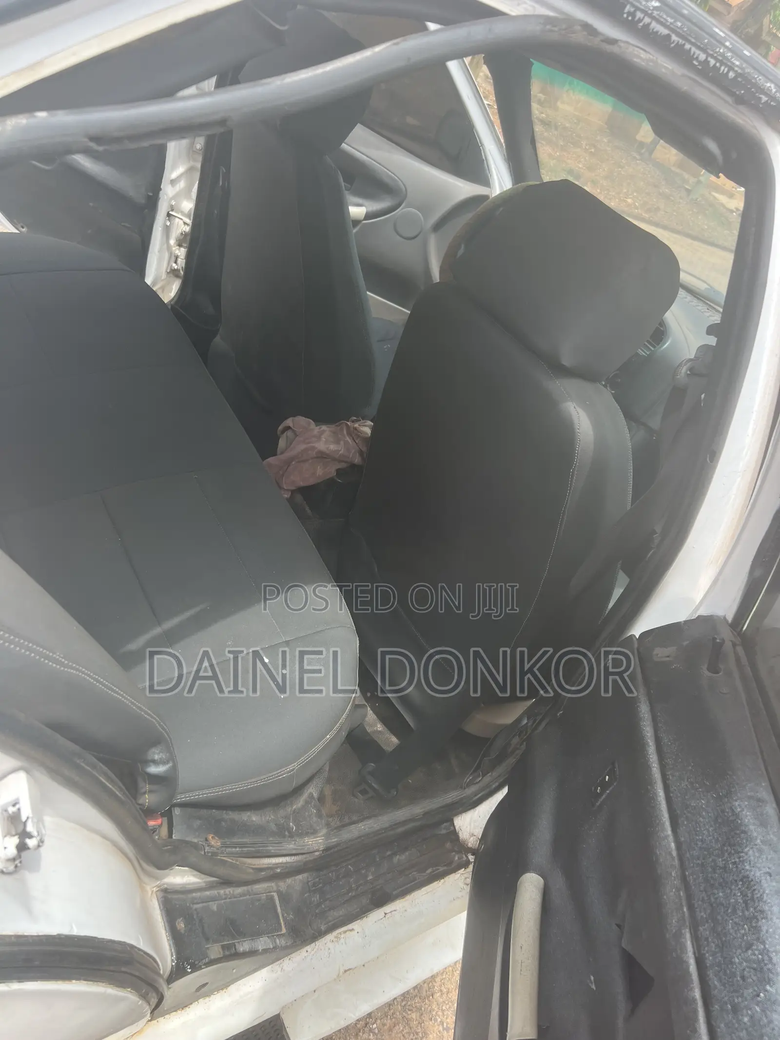 BMW 318i 1995 White
