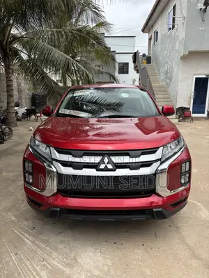 Mitsubishi Outlander 2.0 PHEV AWD 2021 Red