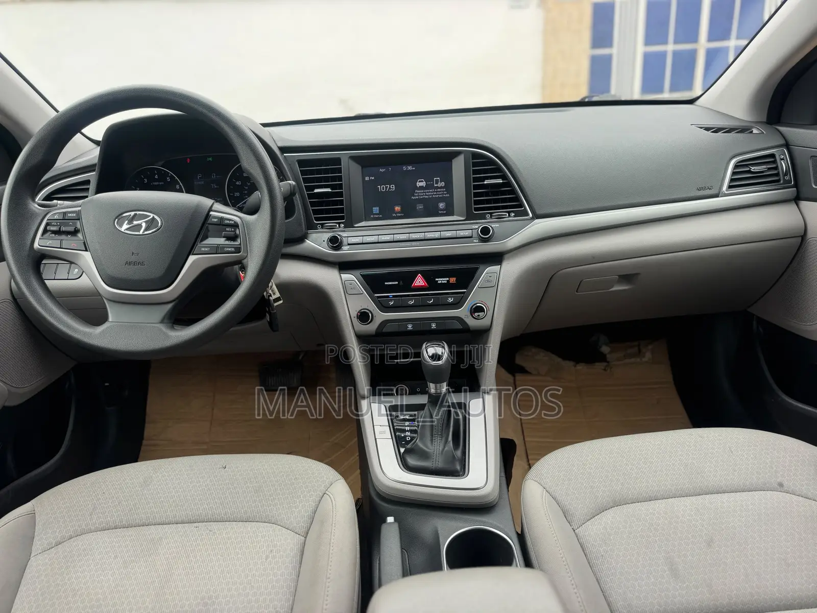 Hyundai Elantra Limited Sedan FWD (2.0L 4cyl 6A) 2017 Blue