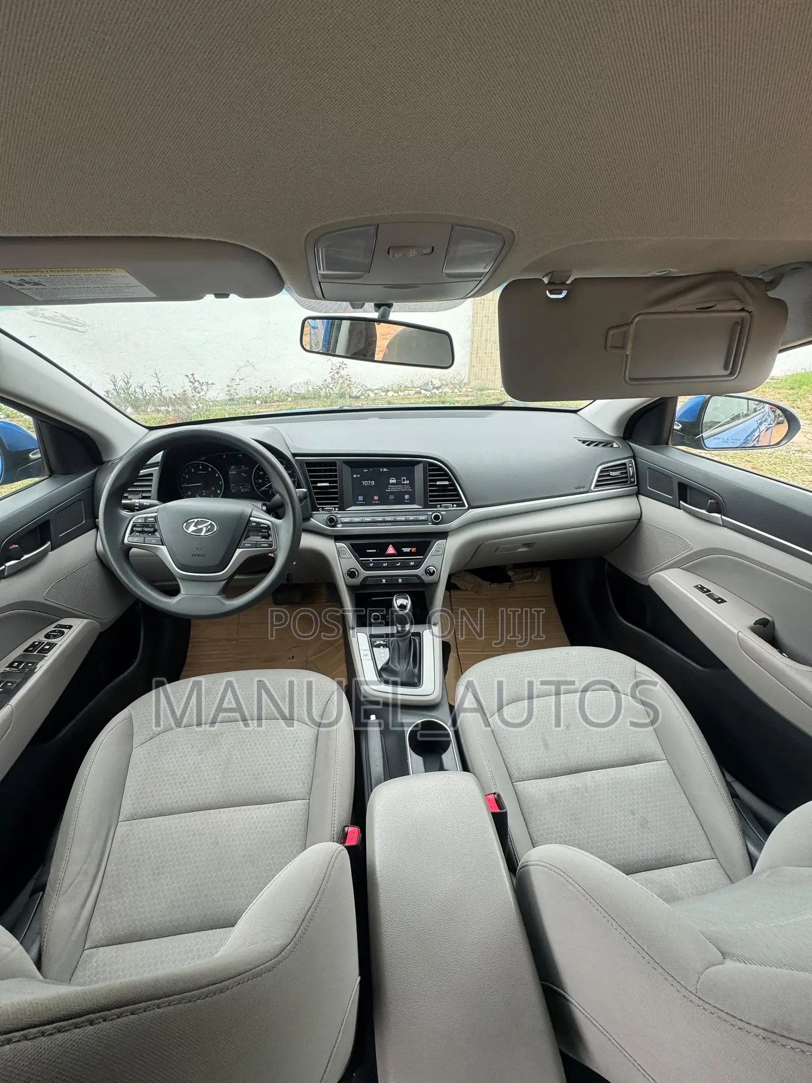 Hyundai Elantra Limited Sedan FWD (2.0L 4cyl 6A) 2017 Blue