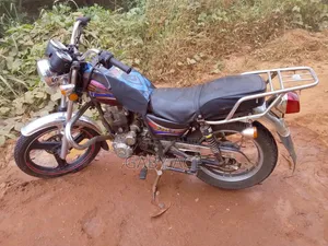 Royal RY125 2007 Red