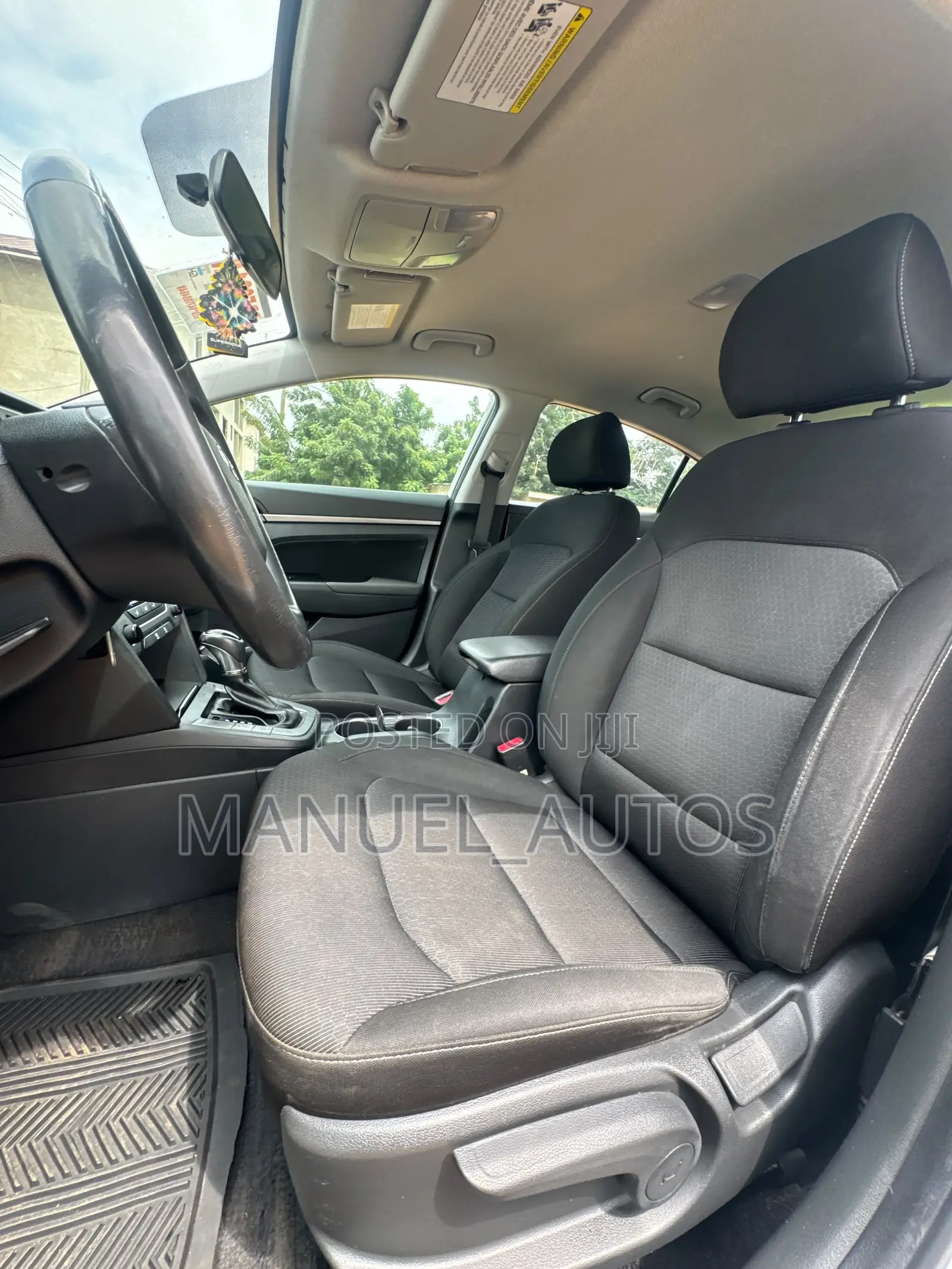 Hyundai Elantra Limited Sedan FWD (2.0L 4cyl 6A) 2017 White