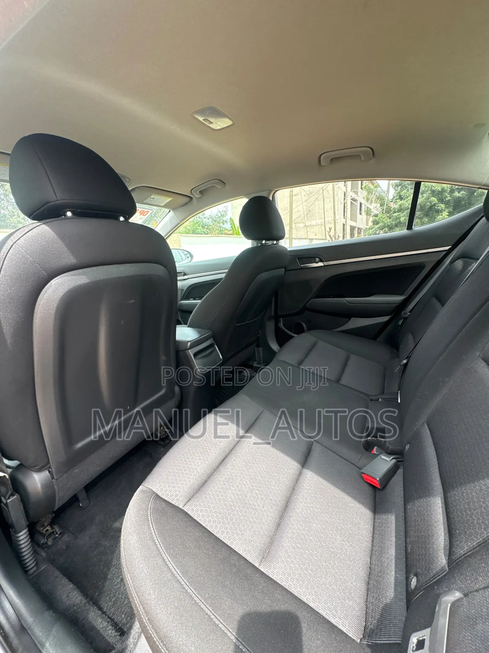 Hyundai Elantra Limited Sedan FWD (2.0L 4cyl 6A) 2017 White