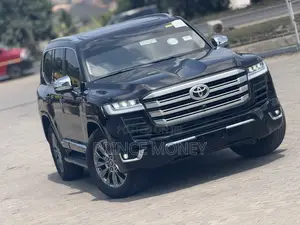 Toyota Land Cruiser 2022 Black