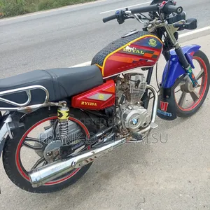Royal RY125 2019 Red