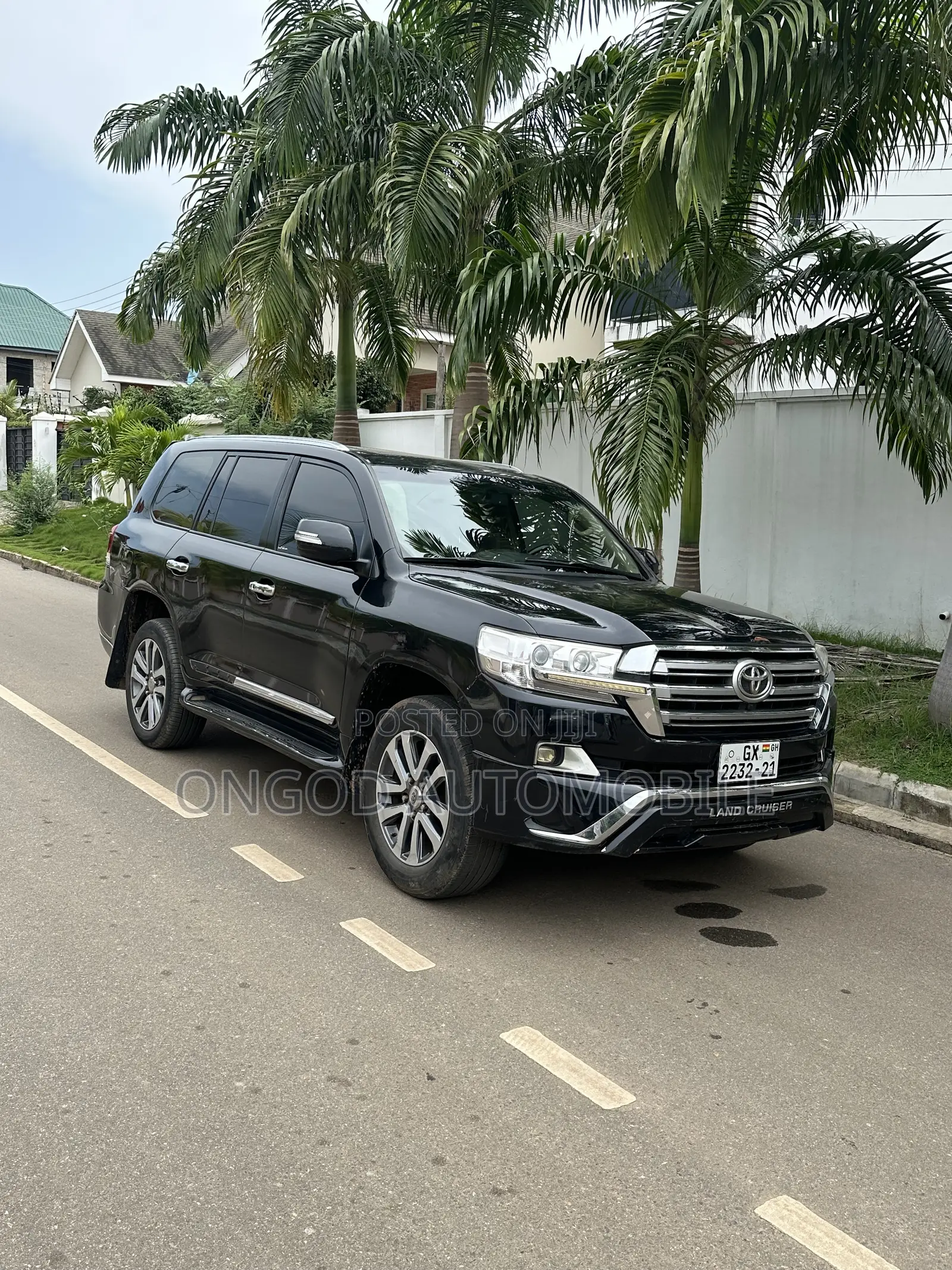 Toyota Land Cruiser 2010 Black