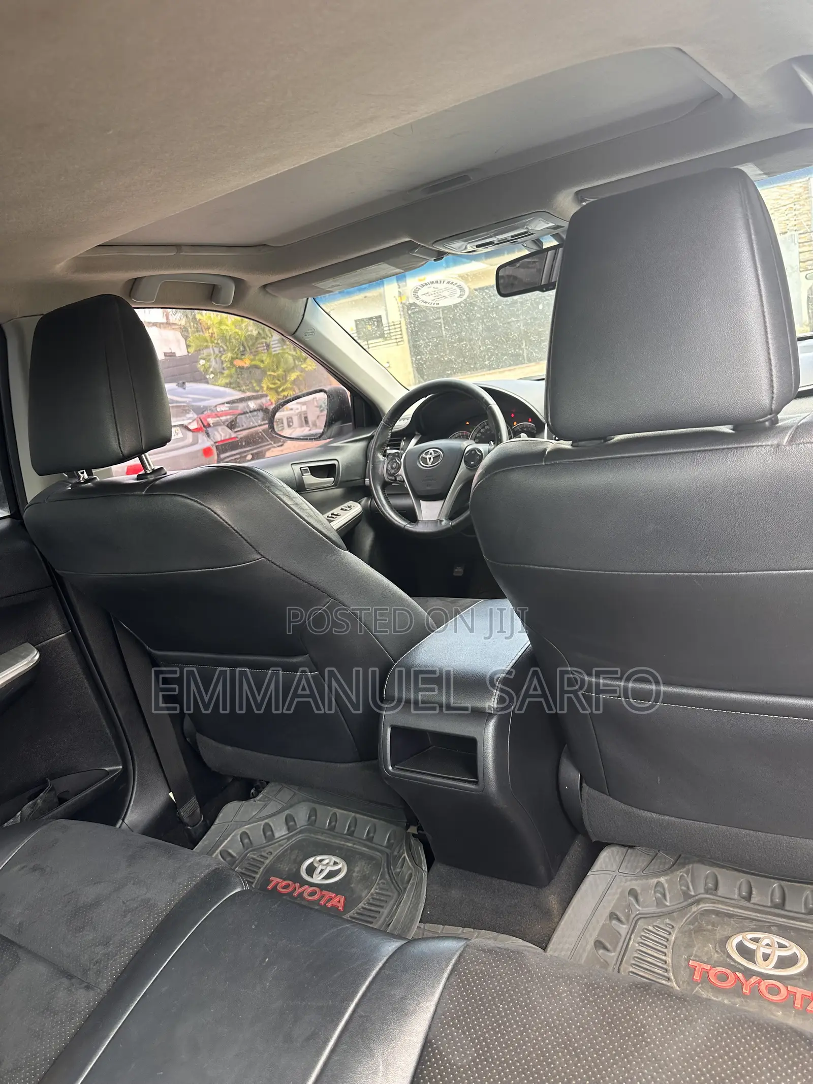 Toyota Camry SE 4dr Sedan (2.5L 4cyl 6A) 2014 White