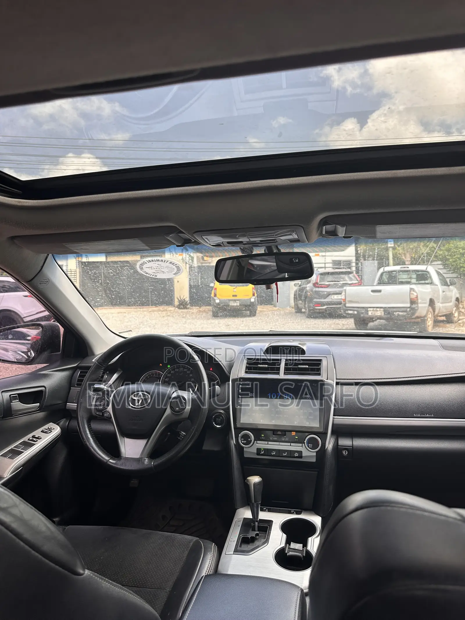 Toyota Camry SE 4dr Sedan (2.5L 4cyl 6A) 2014 White