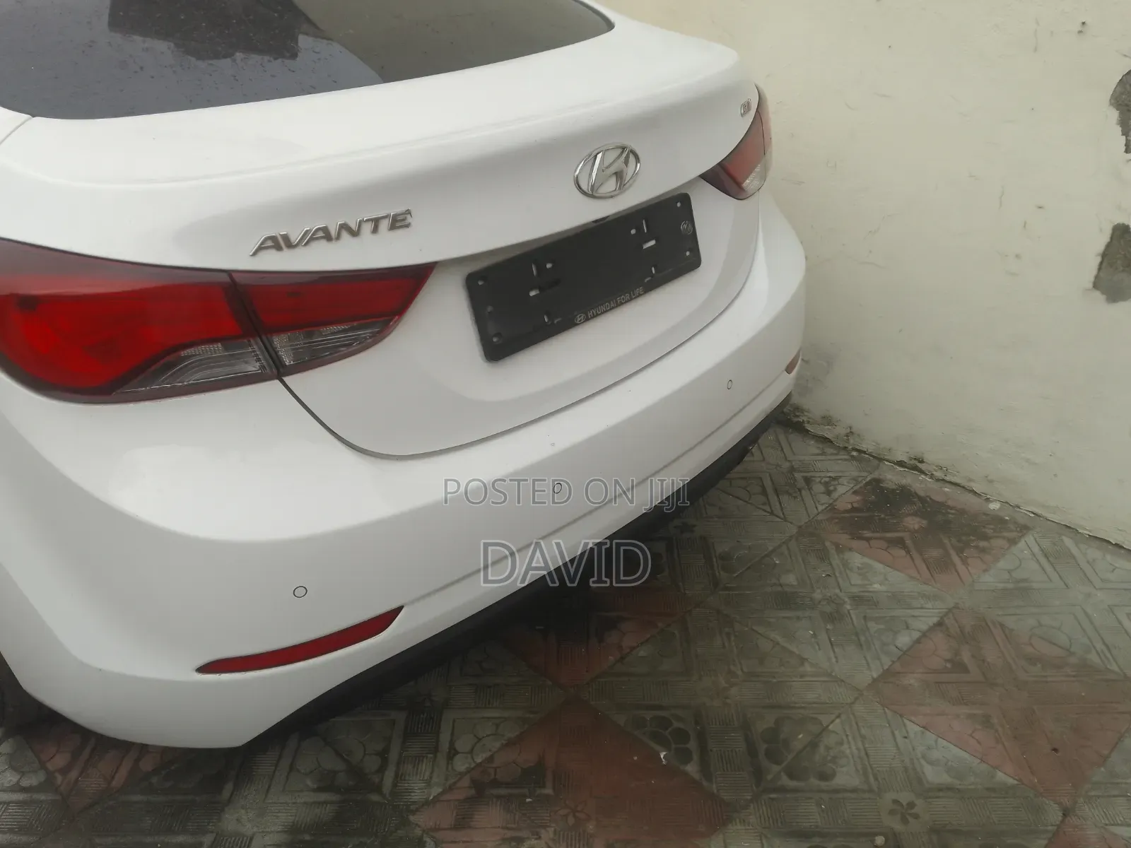 Hyundai Avante 2014 White