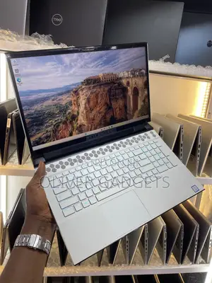 Laptop Dell Allienware M18 R1 16GB Intel Core i7 SSD 512GB