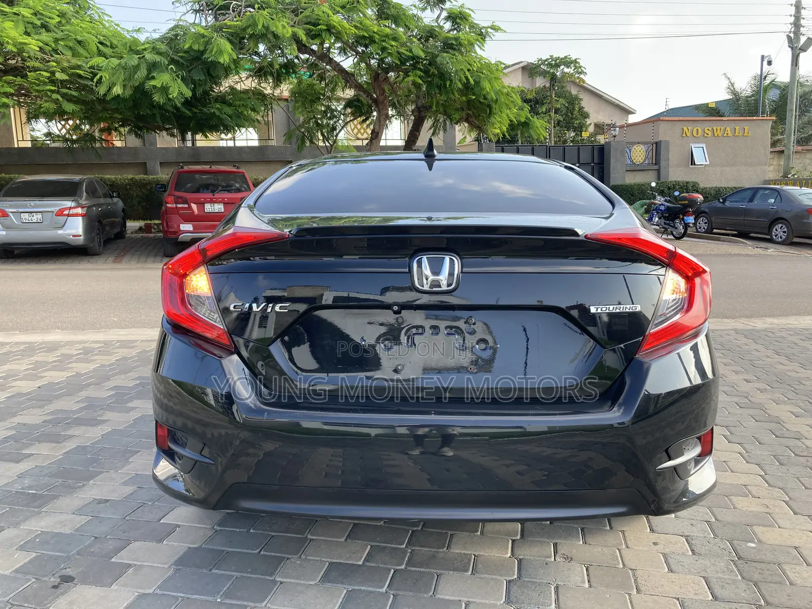 Honda Civic Touring 4dr Sedan (1.5L 4cyl) 2017 Black
