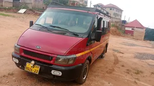 Ford Transit 2010 Red