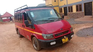 Ford Transit 2010 Red