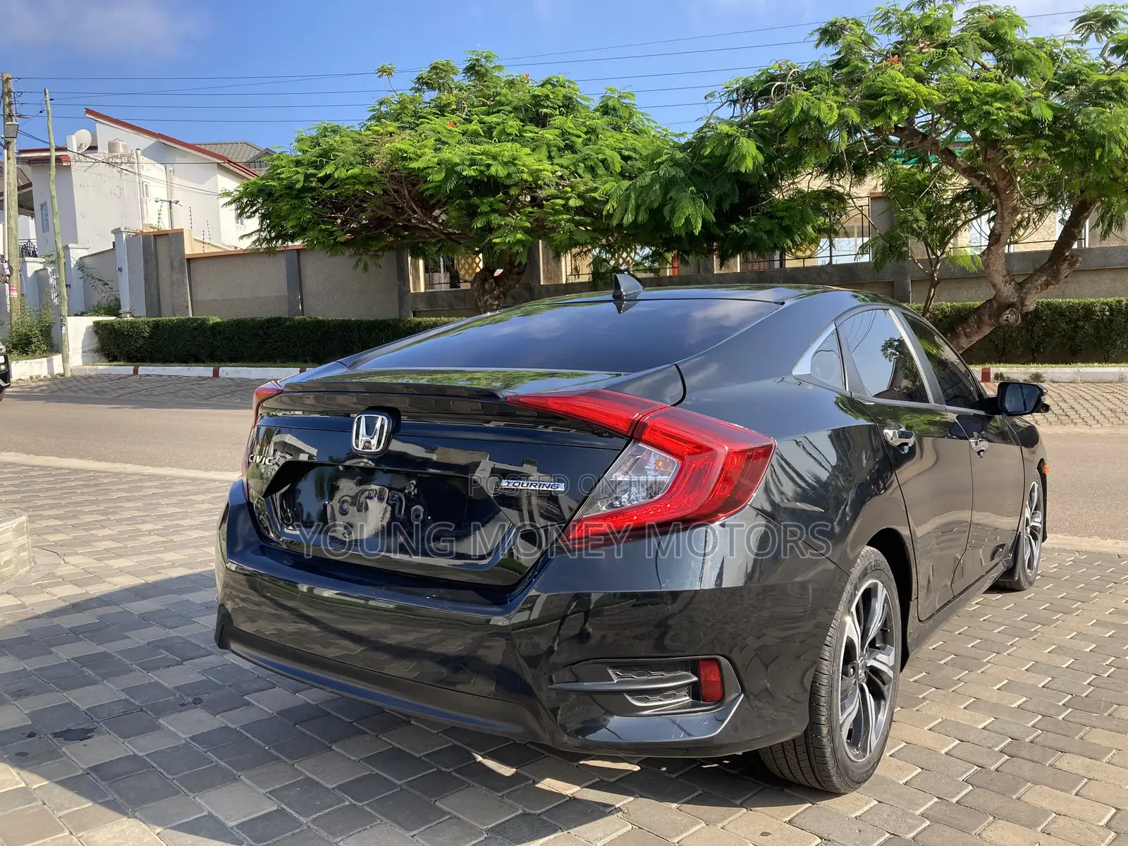 Honda Civic Touring 4dr Sedan (1.5L 4cyl) 2017 Black