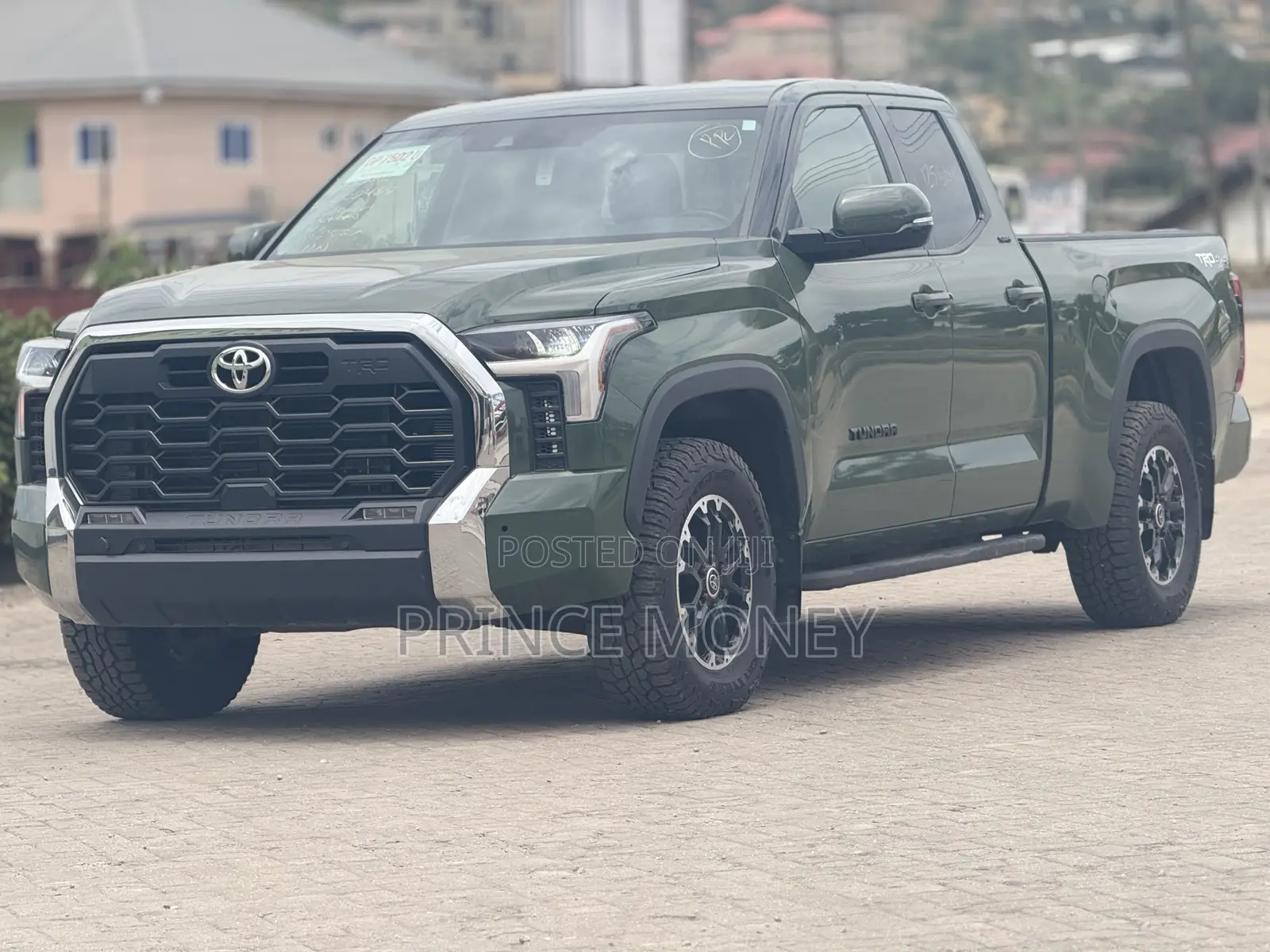 Toyota Tundra 2022 Green