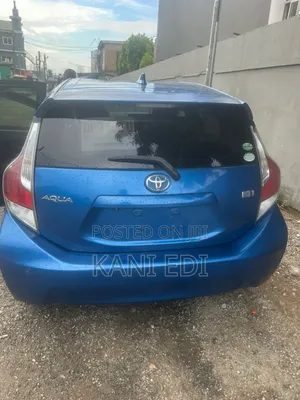 Toyota Aqua 2015 Blue