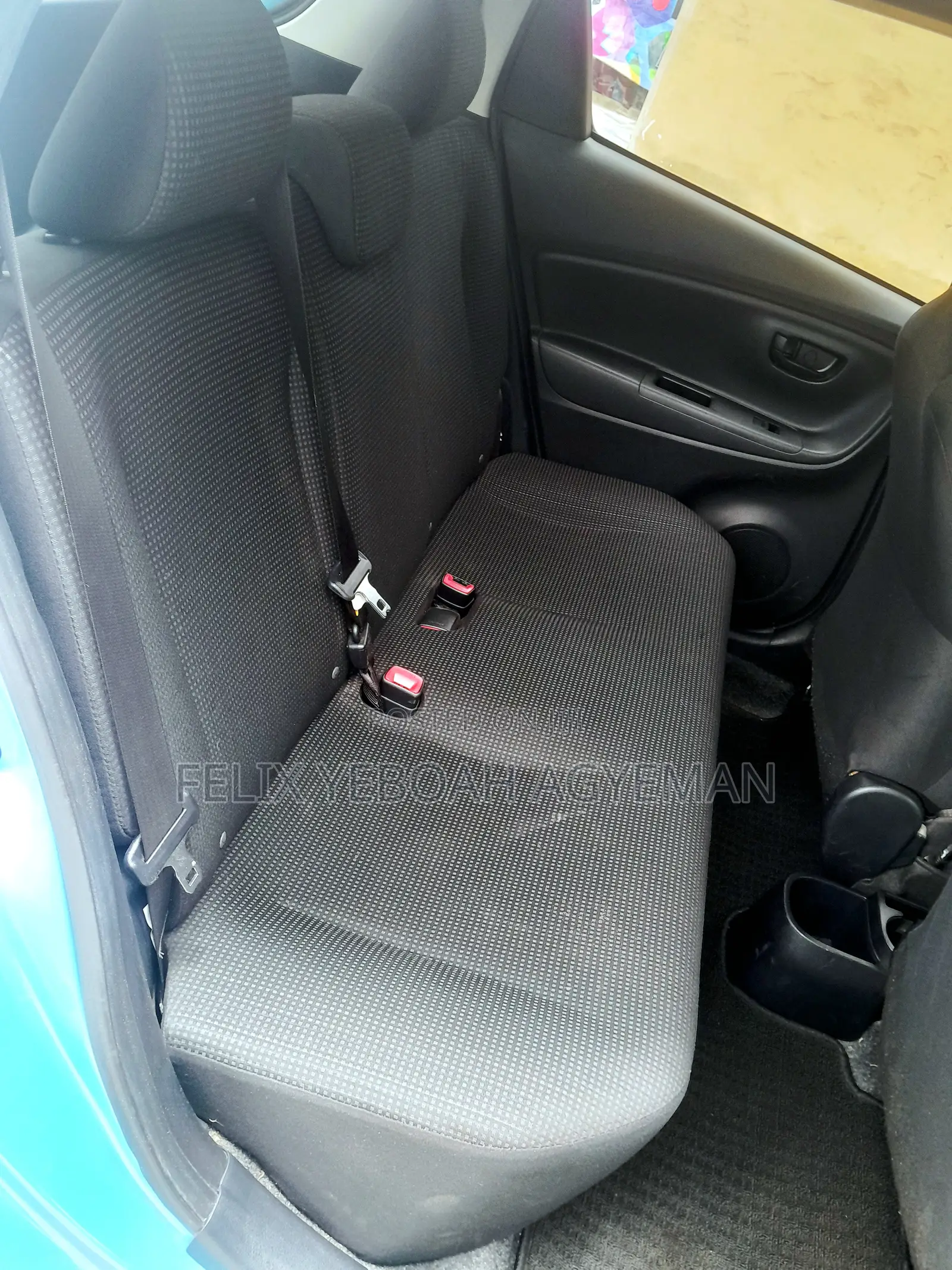 Toyota Vitz 1.3 FWD 5dr 2015 Blue