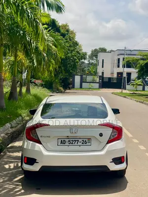 Honda Civic EX-L 4dr Sedan (1.5L 4cyl) 2017 White