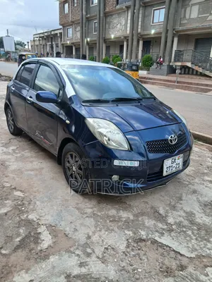 Toyota Vitz 2010 Blue