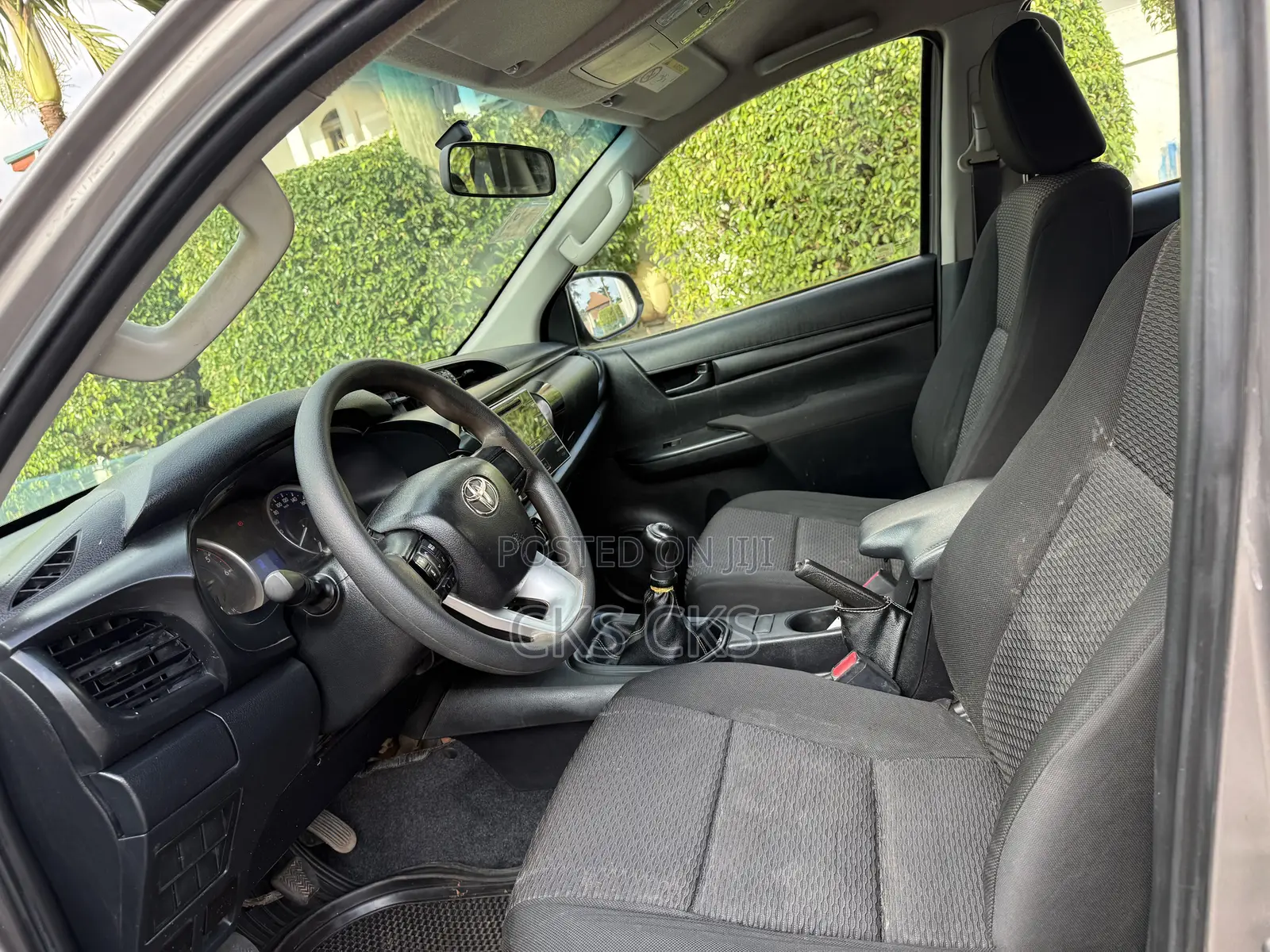 Toyota Hilux 2021 Gray