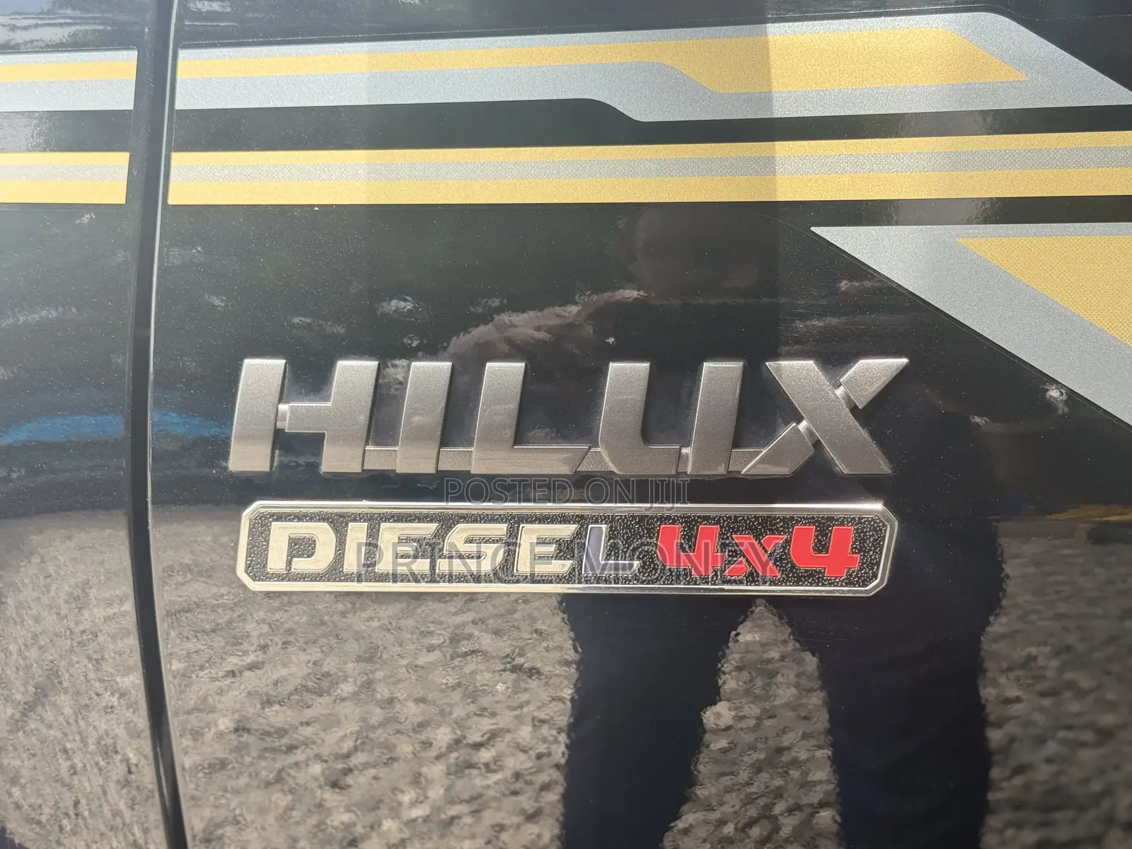 New Toyota Hilux 2025 Black