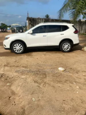 Nissan Rogue 2014 White