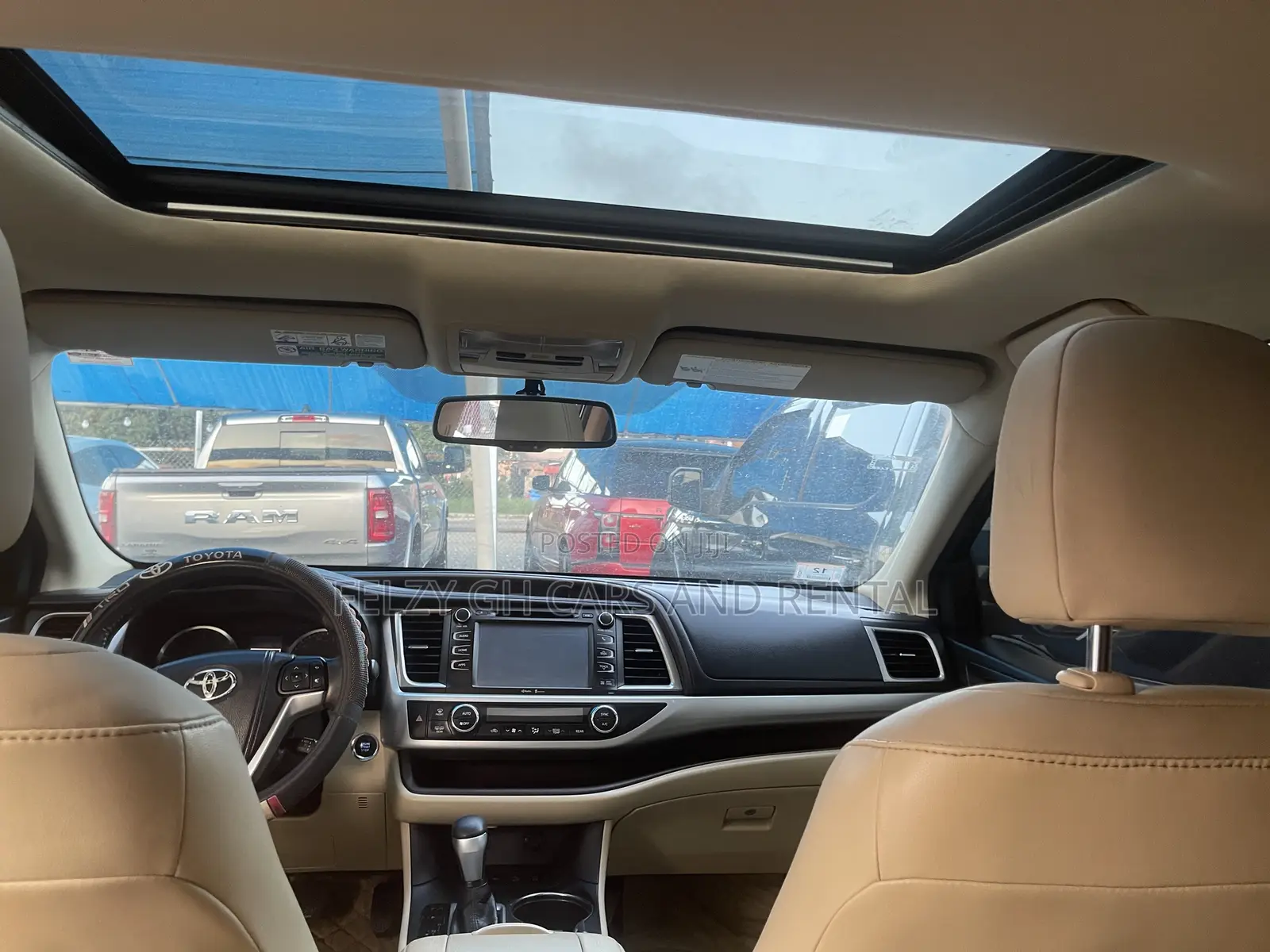 Toyota Highlander LE 4x2 (2.7L 4cyl 6A) 2016 Red