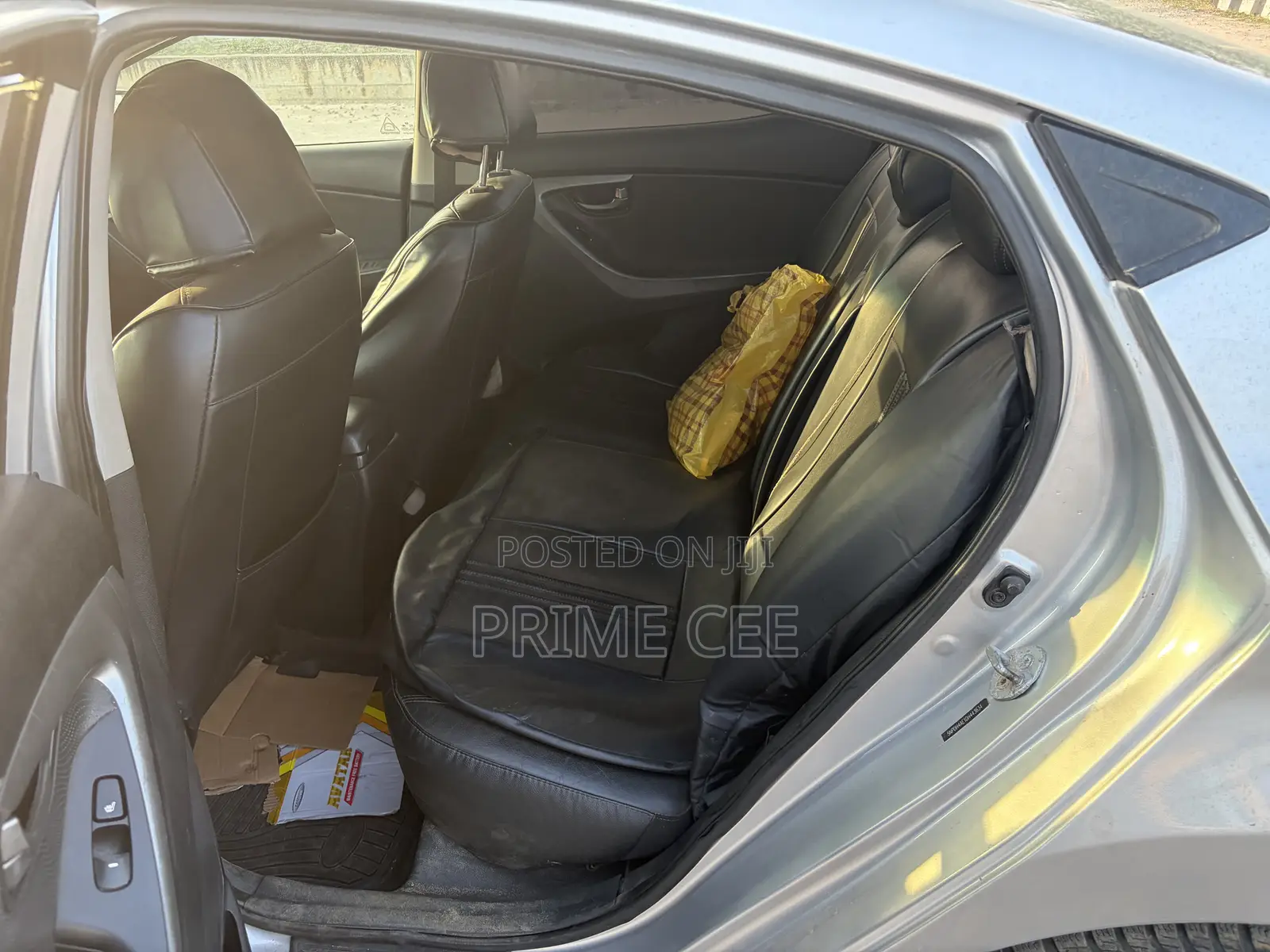 Hyundai Elantra 2013 Silver