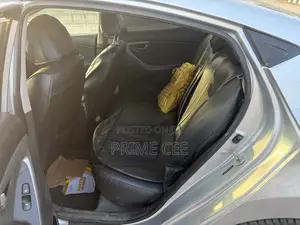 Hyundai Elantra 2013 Silver