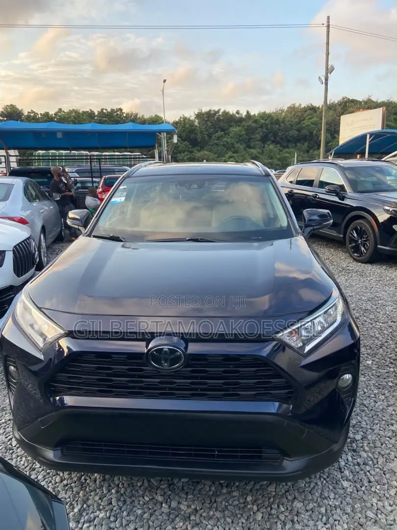 Toyota RAV4 2021 Black