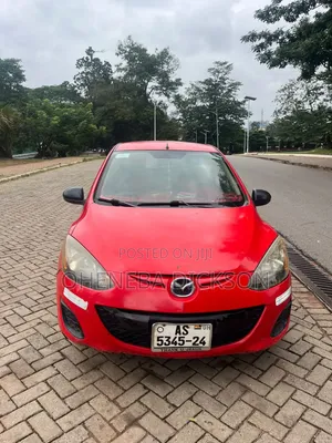 Mazda 2 2011 Red