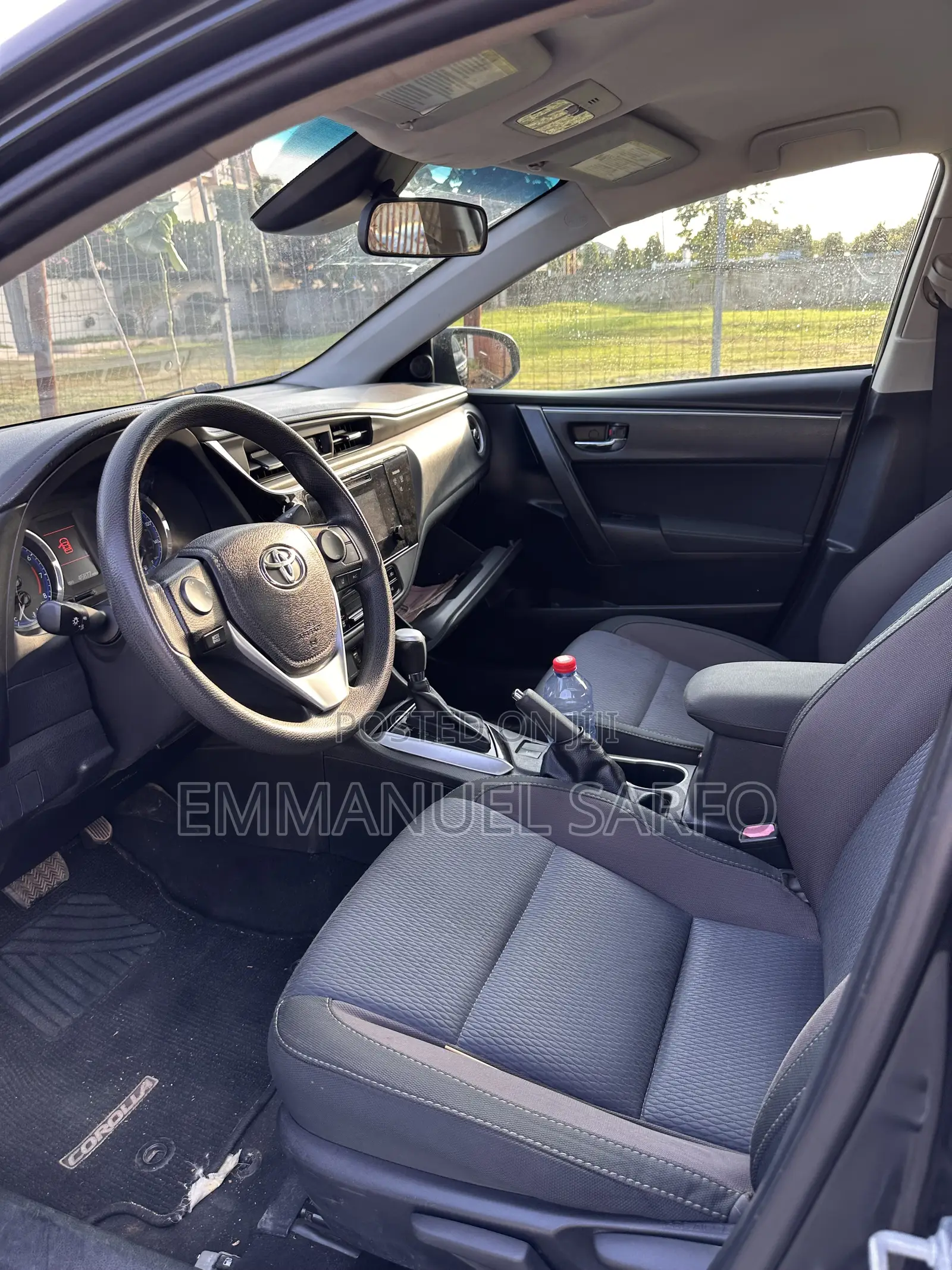 Toyota Corolla LE 4dr Sedan (1.8L 4cyl CVT) 2017 Black