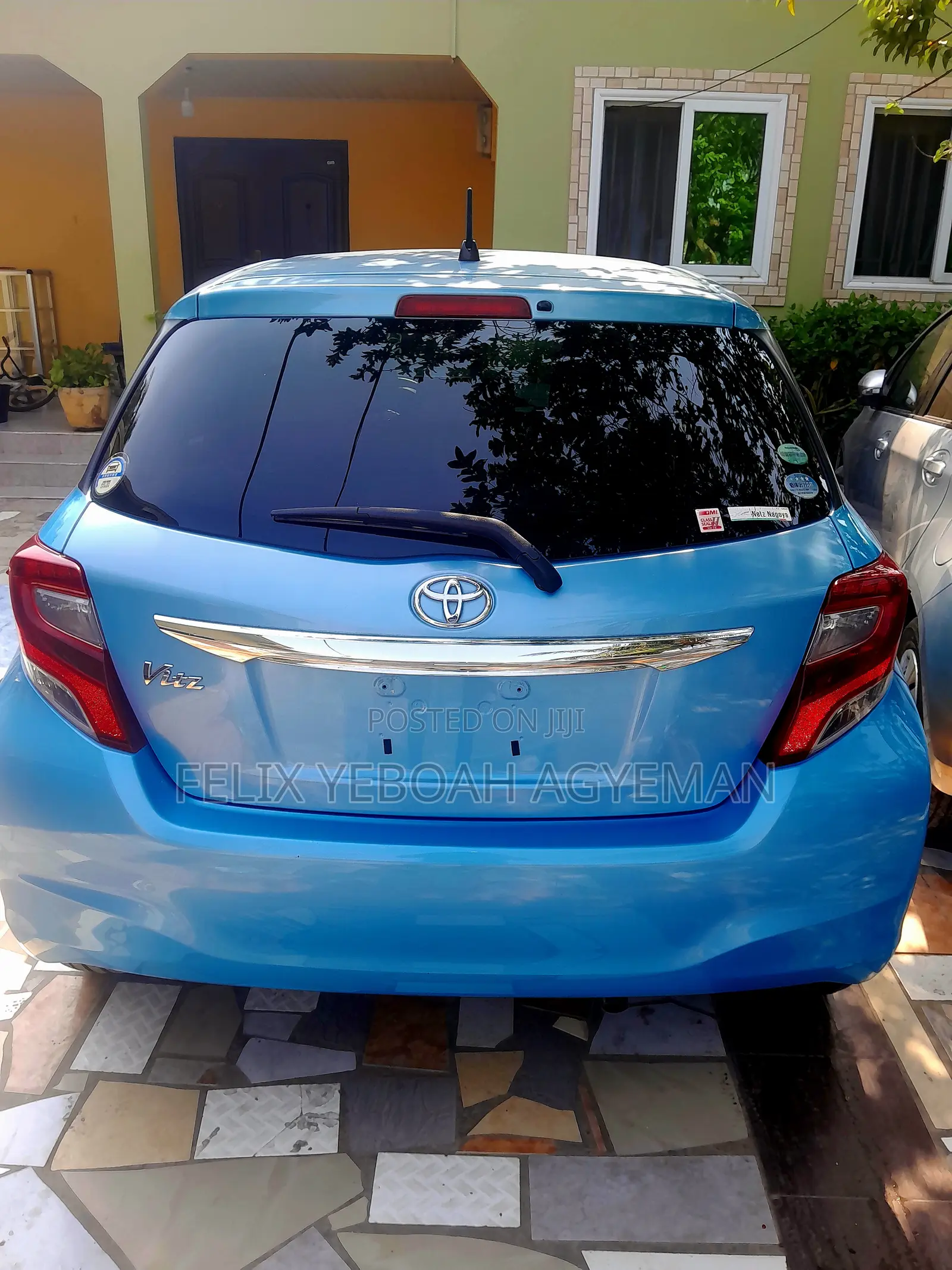 Toyota Vitz 1.3 FWD 5dr 2015 Blue
