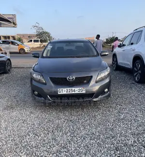 Toyota Corolla S 4dr Sedan (1.8L 4cyl 4A) 2013 Gray