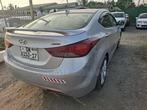 Hyundai Elantra 2014 Silver