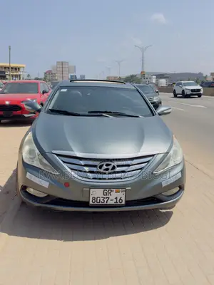 Hyundai Sonata Limited 2.0T Sedan (2.0L 4cyl 6A) 2012 Green