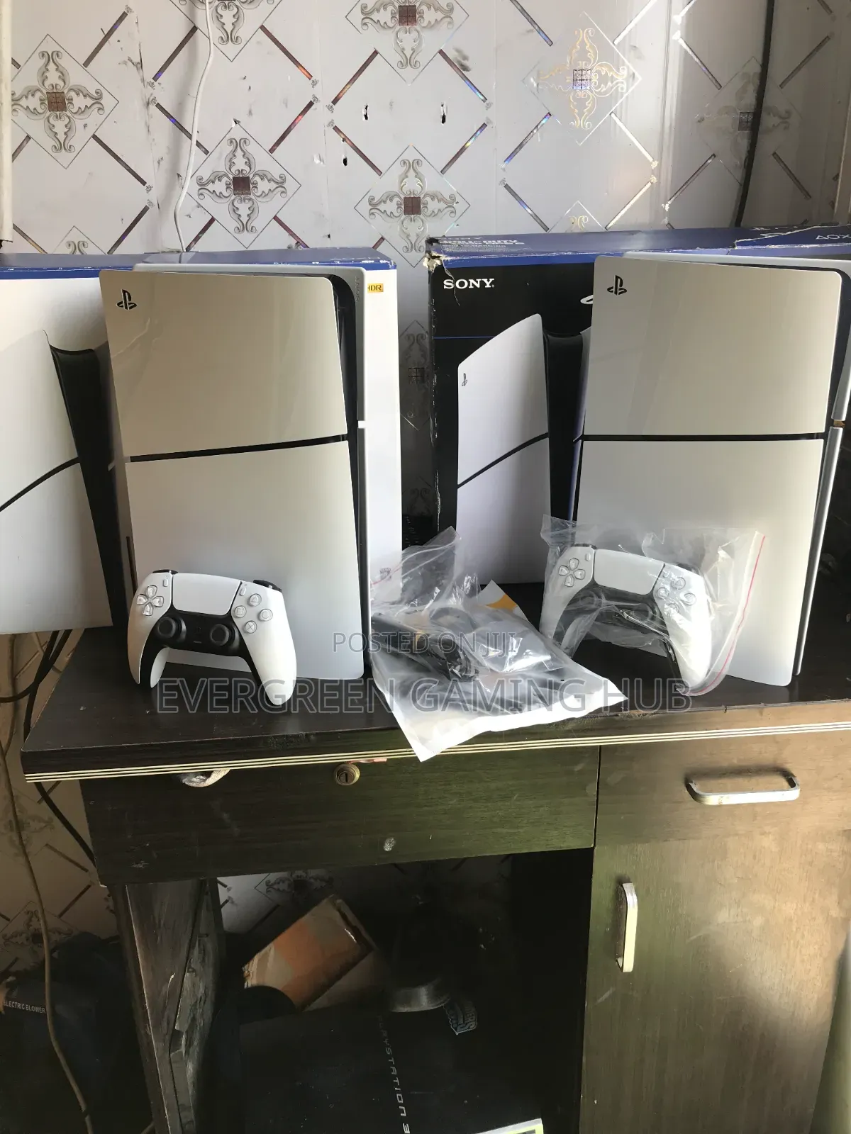 Ps5 Slim Digital Fresh in Box