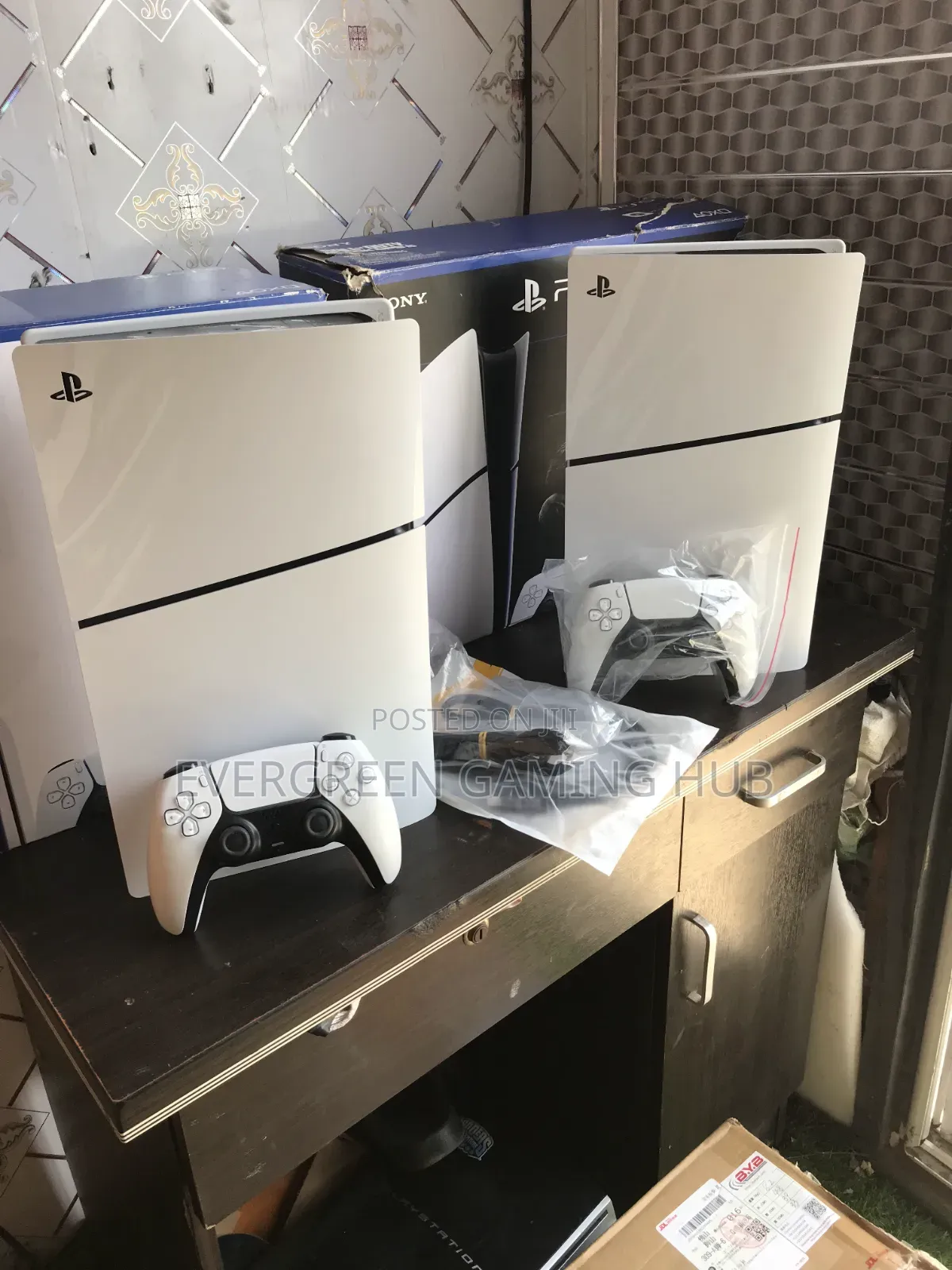 Ps5 Slim Digital Fresh in Box