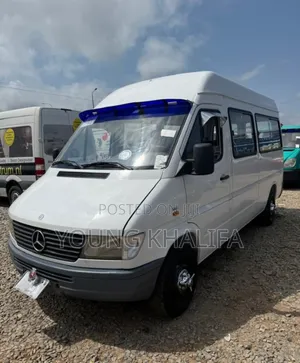 Mercedes-Benz Sprinter 1999 White