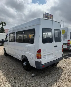 Mercedes-Benz Sprinter 1999 White
