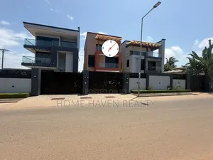 5bdrm House in Dansoman Radio Gold, Exhibition for rent