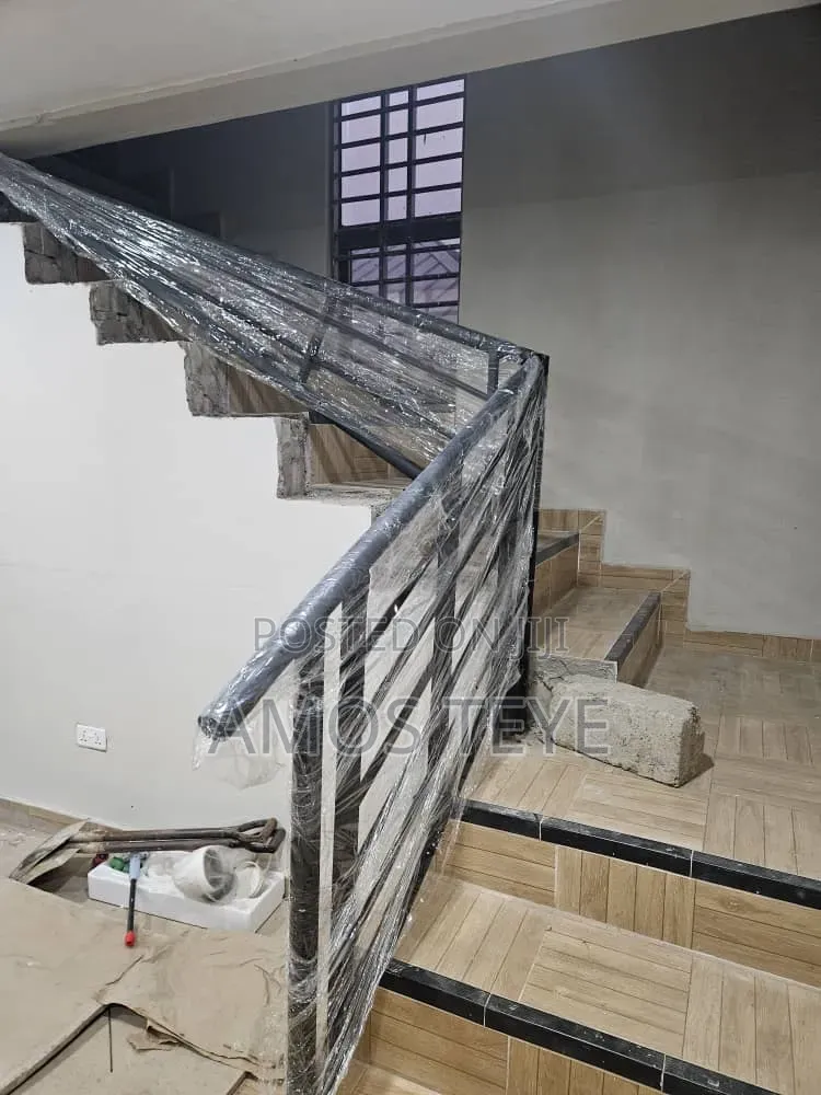 Furnished 3bdrm House in J4 Mini House, Amasaman for rent