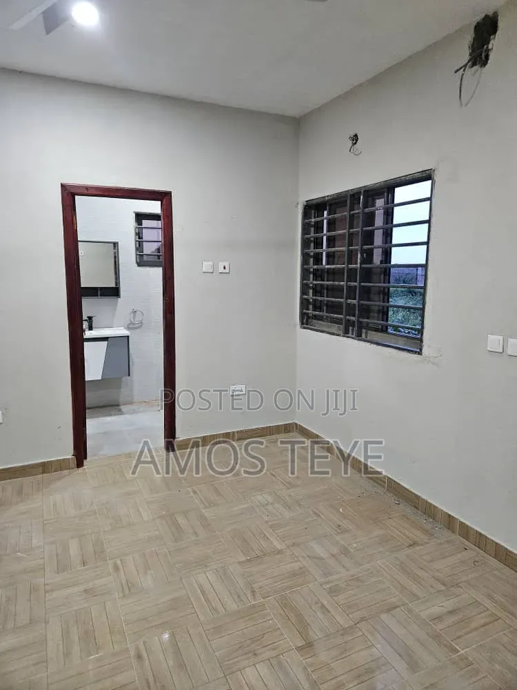 Furnished 3bdrm House in J4 Mini House, Amasaman for rent