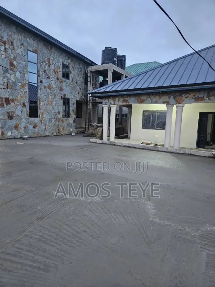 Furnished 3bdrm House in J4 Mini House, Amasaman for rent