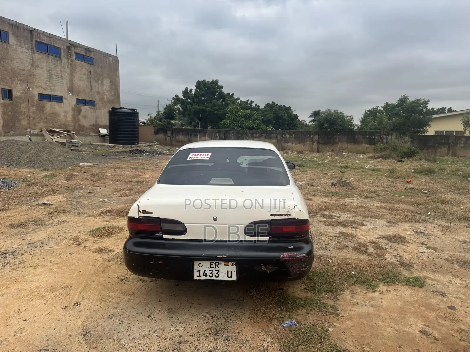 Toyota Corolla 2000 White