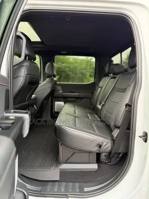 Ford F-150 2025 White
