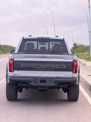 Ford F-150 2025 White