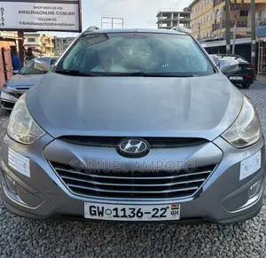 Hyundai Tucson Limited AWD 2013 Gray