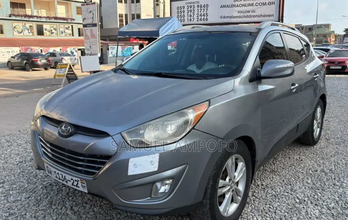 Hyundai Tucson Limited AWD 2013 Gray